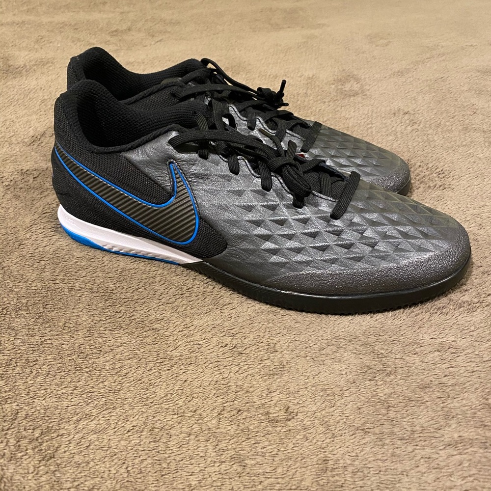Nike Tiempo Indoor Soccer Cleats